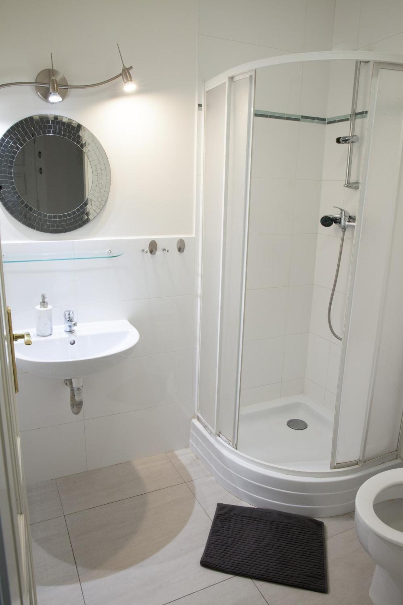 Spacious 2 Bedroom With Terrace Apartmán *